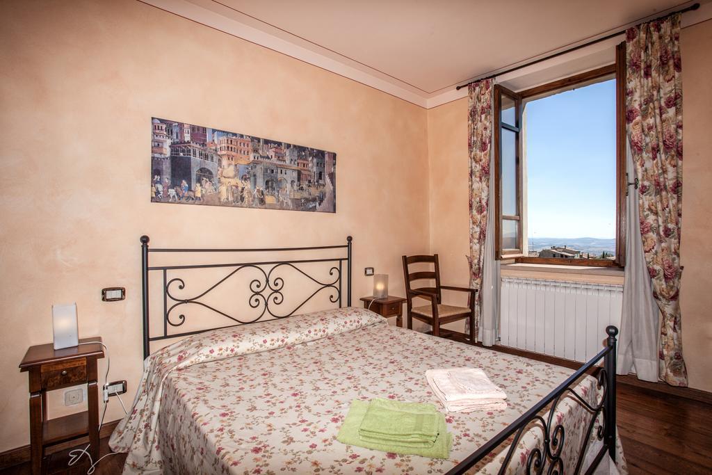 Апарт отель Residenza Palazzo Saloni Монтальчино Экстерьер фото